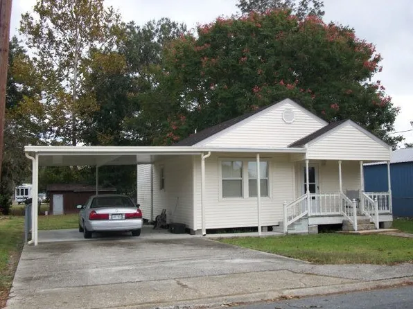 104 Guidry St, Bourg, LA 70343