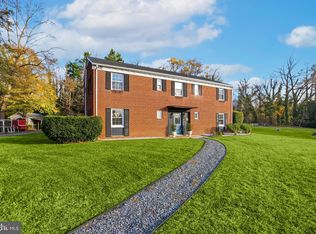 30 Highland Dr, Millersville, MD 21108