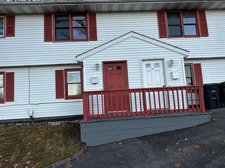 18 Prospect St — Photo 14