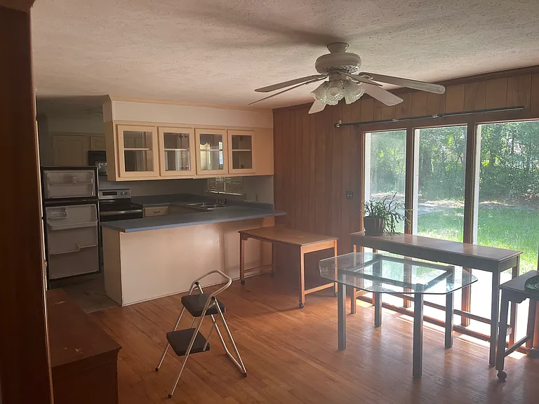 2914 Loren Dr — Photo 2
