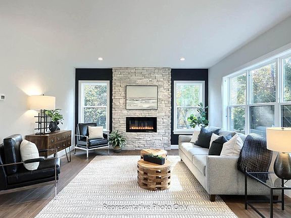 3rd image of 80 Tupelo St