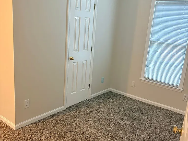 4911 Brompton Ln — Photo 13
