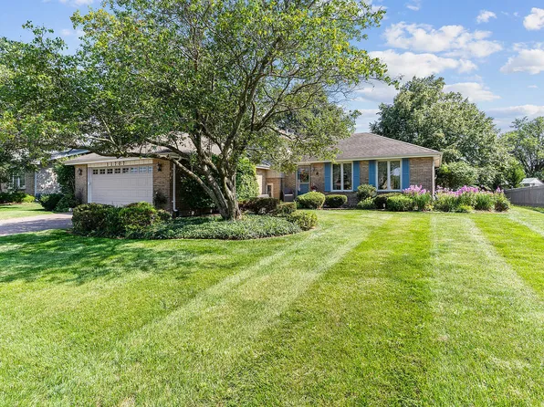 11707 Glenview Dr, Orland Park, IL 60467