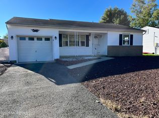57 Eton Rd, Toms River, NJ 08757