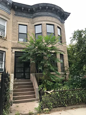 Rented by Daniela Realty, LLC | media 17