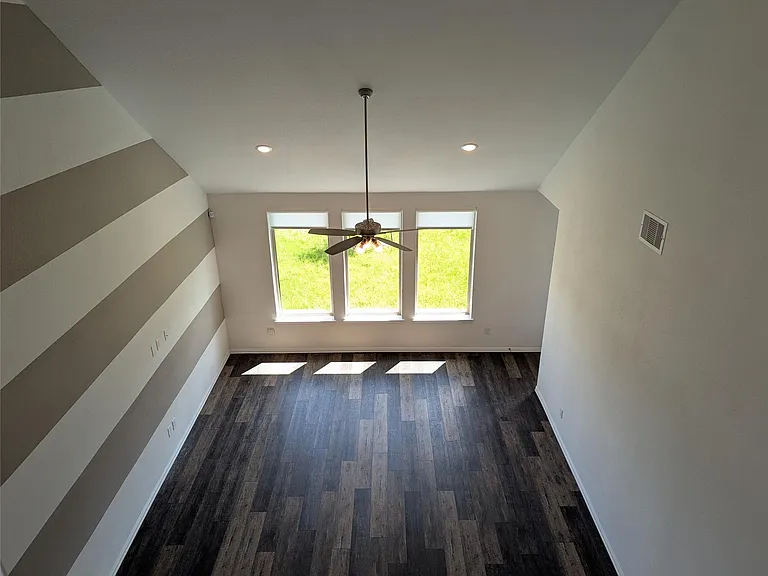 10503 Dolce Ln — Photo 24