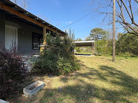 5th image of 2585 New Clinton Rd