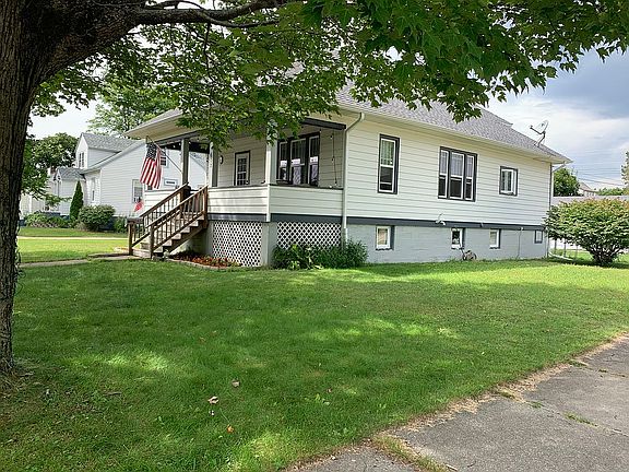 2nd image of 602 Dakota Ave