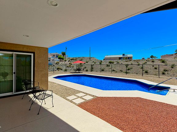5th image of 3130 Gatewood Dr