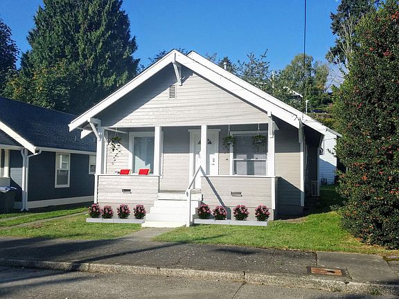 2nd image of 107 S Wycoff Ave