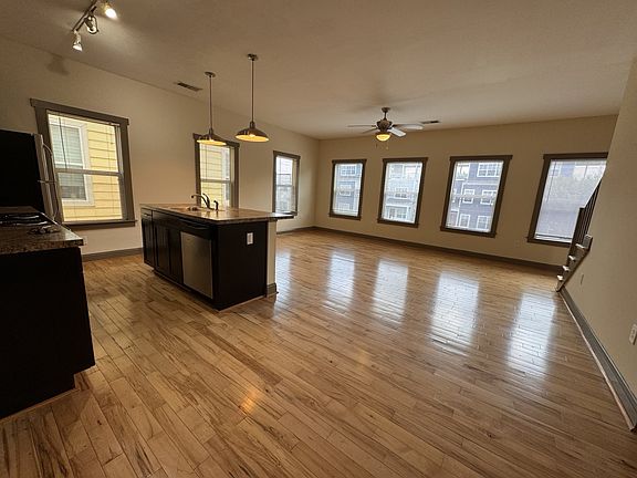 3rd image of 1319 McDonough St #B