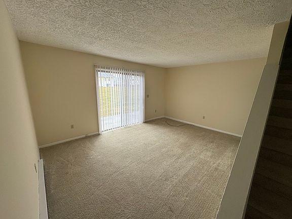 2nd image of 520A Rainbow St #A