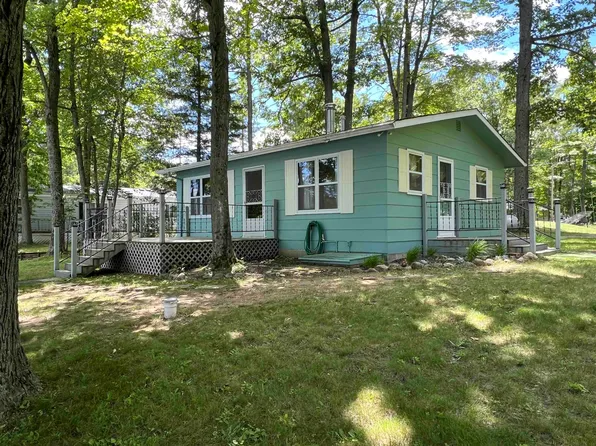 3344 W River Dr, Gladwin, MI 48624