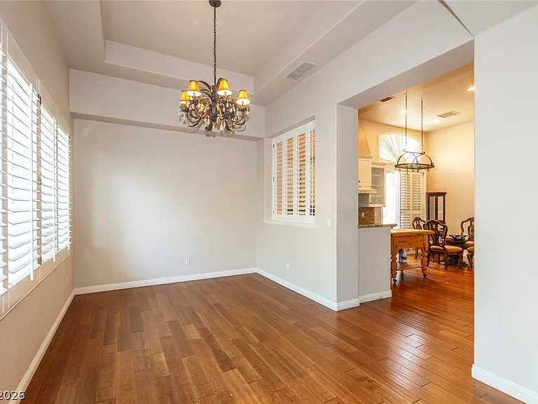 2215 Scarlet Rose Dr — Photo 14