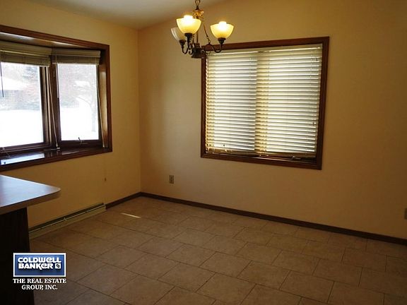 Dining Area with Bay Window