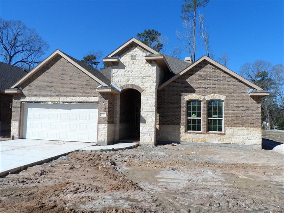 1st image of 99 W Wading Pond Cir