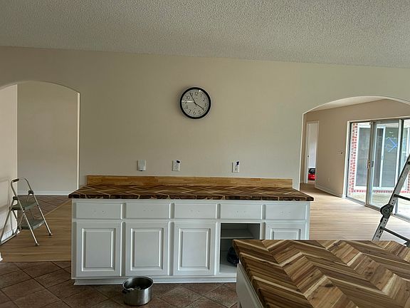 3rd image of 2775 Riverside Landing Dr