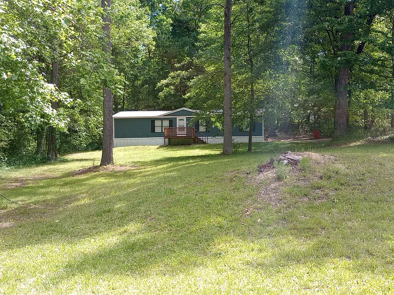 88 Oakview Dr — Photo 1