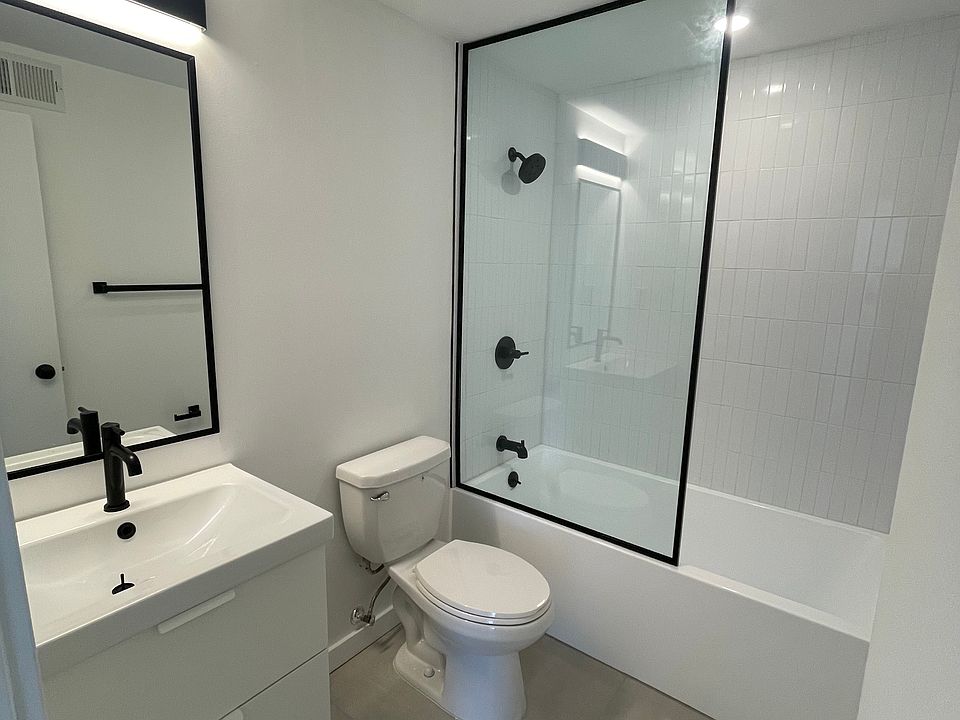 1st floor bathroom