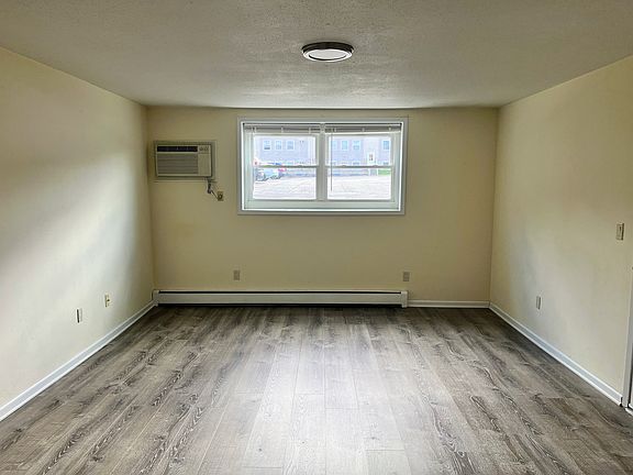 5th image of 451 Plaza Dr #61