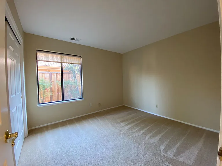 1445 Drolette Way — Photo 19