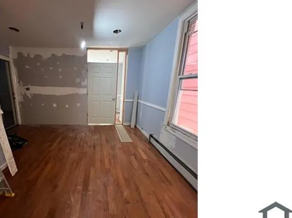 771 E 223rd St Floor 1, Bronx, NY 10466