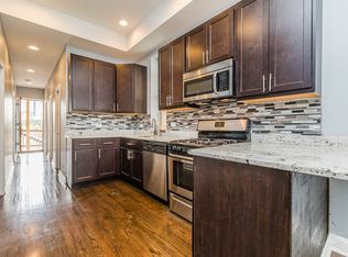 1722 W Hastings St #3, Chicago, IL 60608