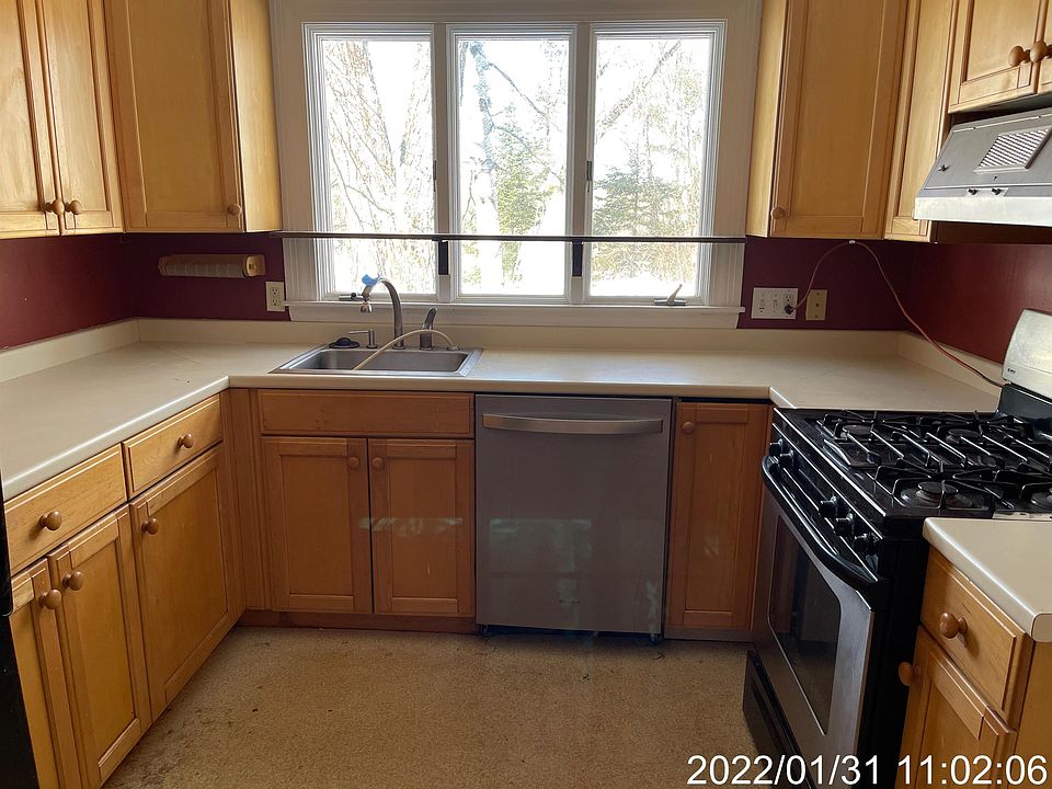 34 Dogwood Lane, New London, NH 03257 Zillow