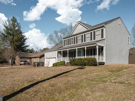 2nd image of 2049 Aquia Dr