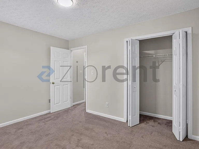 1383 Westward Dr SW — Photo 25