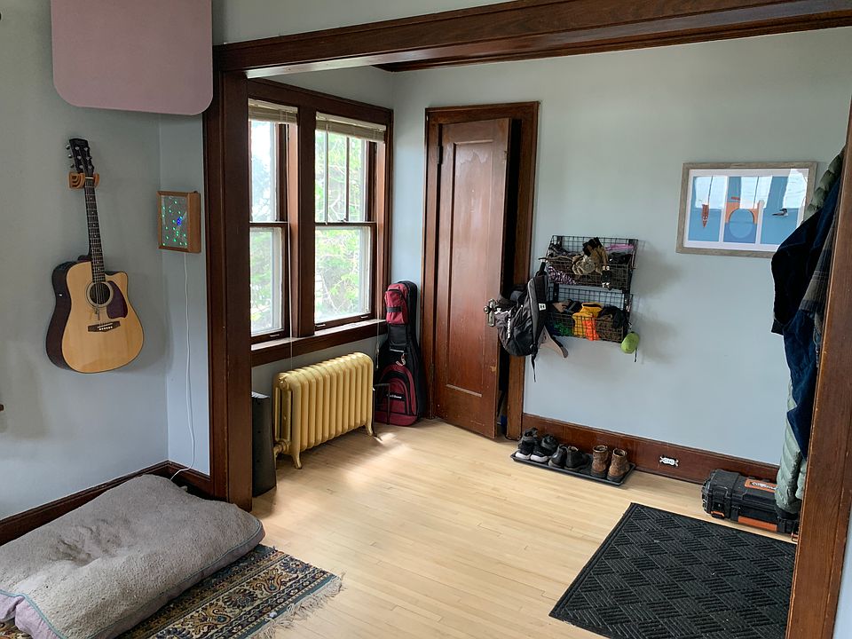 Entry and area