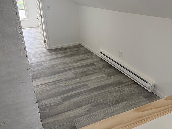 3rd image of 610 Landis St APT 3