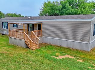 504 Fannin St, Nocona, TX 76255