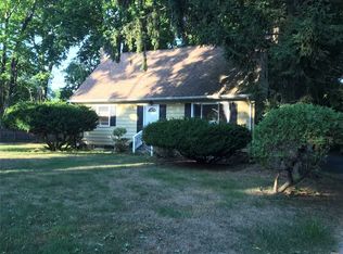 19 Jefferson Ave, Northport, NY 11768