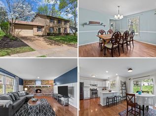 15503 Clover Ridge Dr, Chesterfield, MO 63017