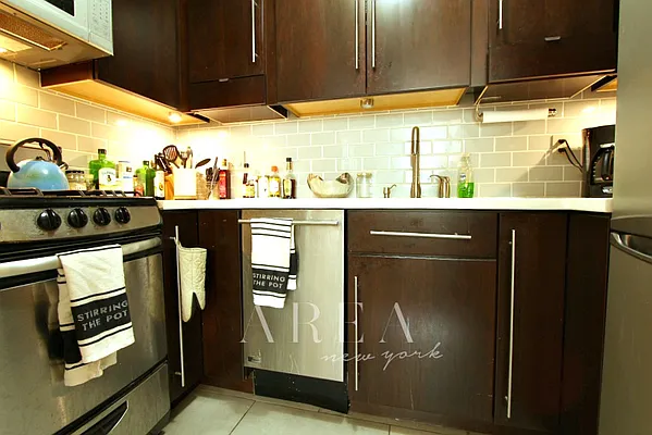 Rented by Area New York | media 10