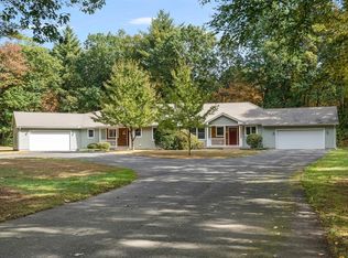 50 Pomeroy Meadow Rd, Southampton, MA 01073