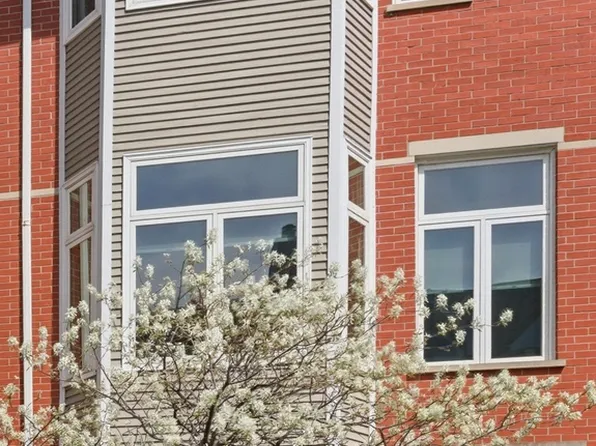 2561 N Greenview Ave, Chicago, IL 60614