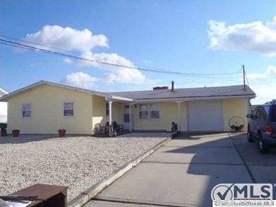 825 Anchor Dr, Forked River, NJ, 08731