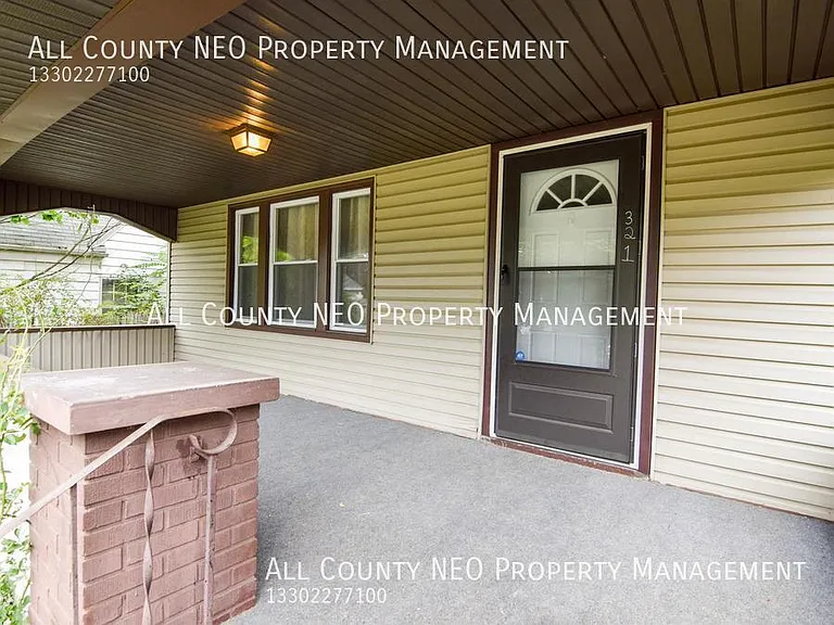 321 Grace Ave — Photo 3
