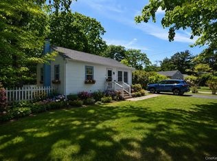 68 George St, East Patchogue, NY 11772