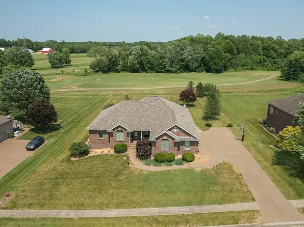 100 Morning Dove Ln, Boonville, IN 47601