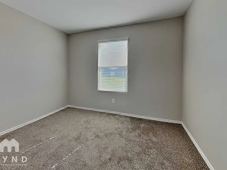 9515 Apple Ridge Ln — Photo 14