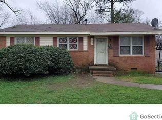 4908 Ridgeley Dr, Charlotte, NC 28208