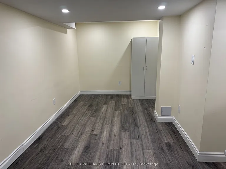 37 Allegro Dr — Photo 11