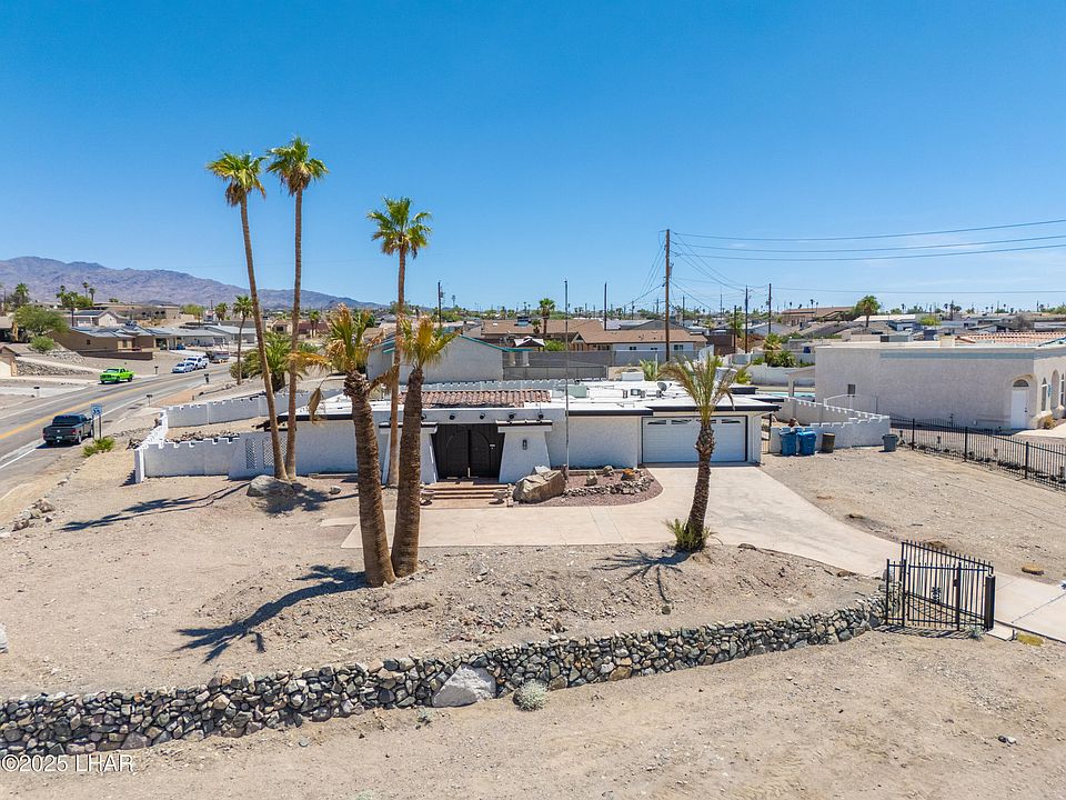 1st image of 598 Acoma Blvd N