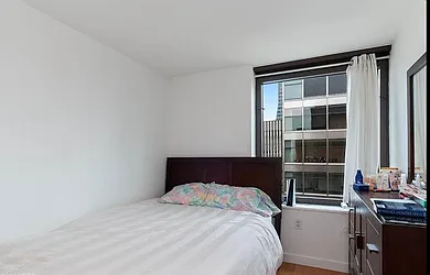 Rented by AVENUE 8 INC