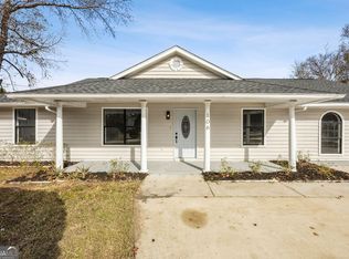 106 Meadow Ct, Kingsland, GA 31548