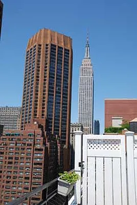 Rented by Buchbinder & Warren | media 35