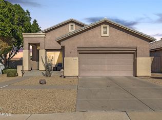 6036 E Roland St, Mesa, AZ 85215